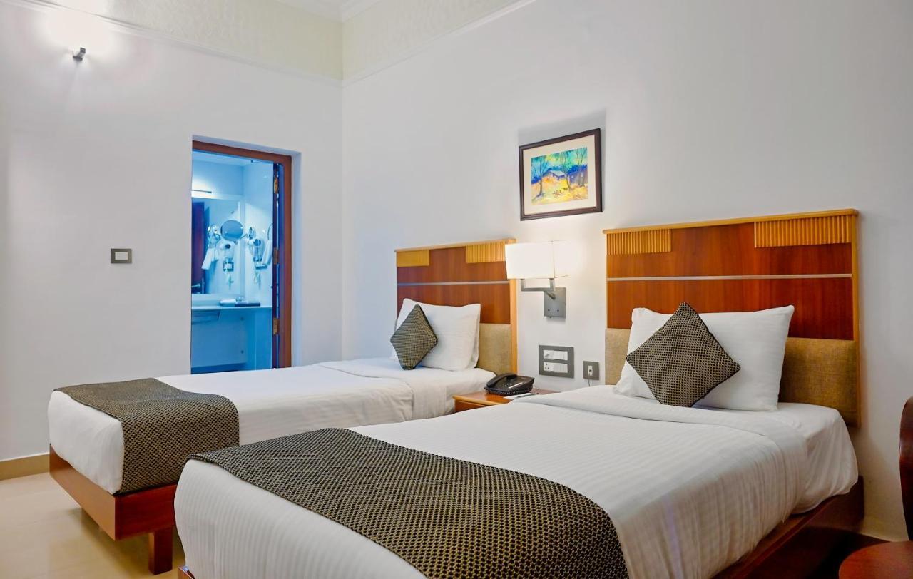 Contour Backwaters Hotel Resort & Convention Centre Ramankari Ngoại thất bức ảnh