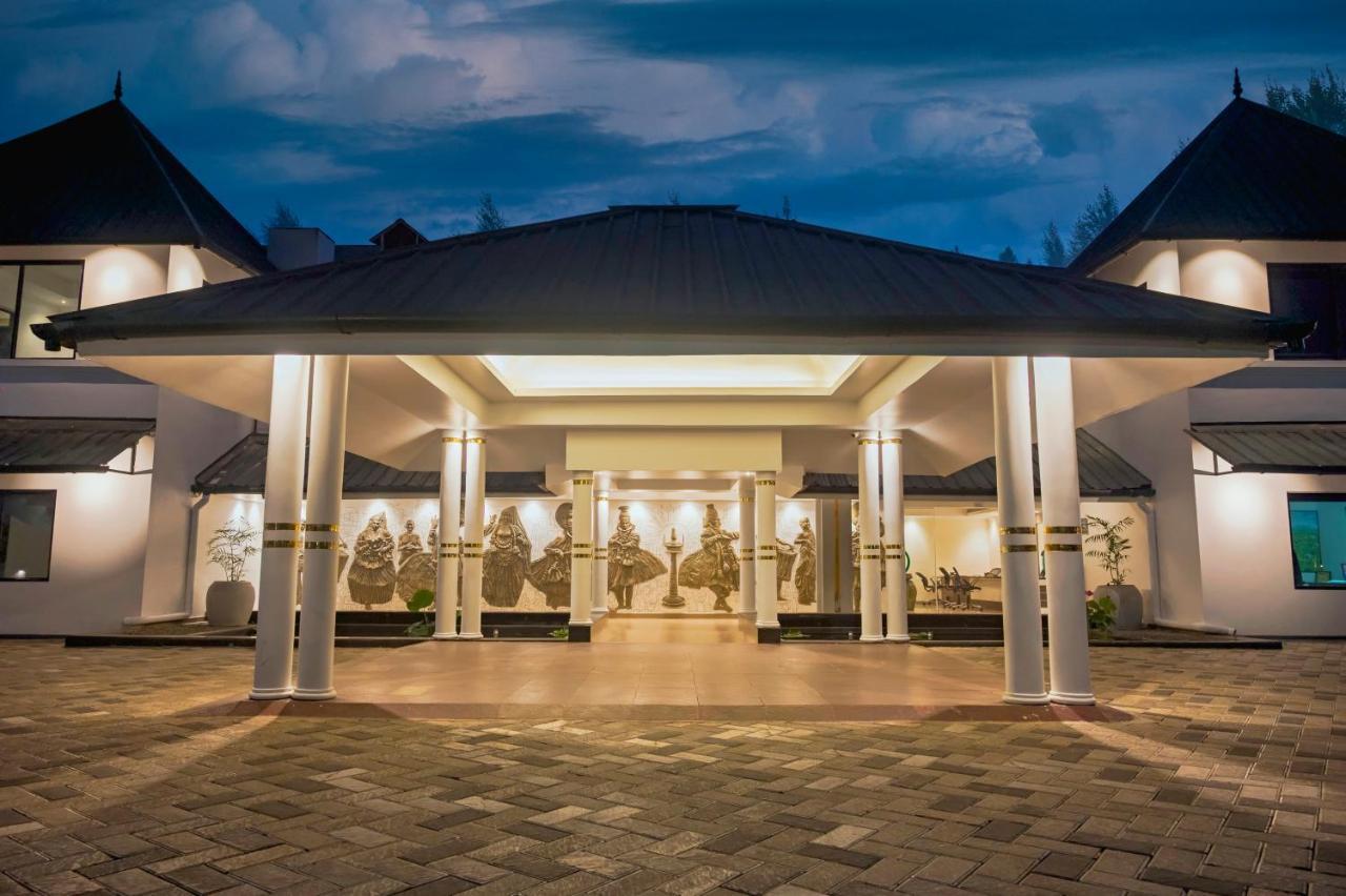 Contour Backwaters Hotel Resort & Convention Centre Ramankari Ngoại thất bức ảnh